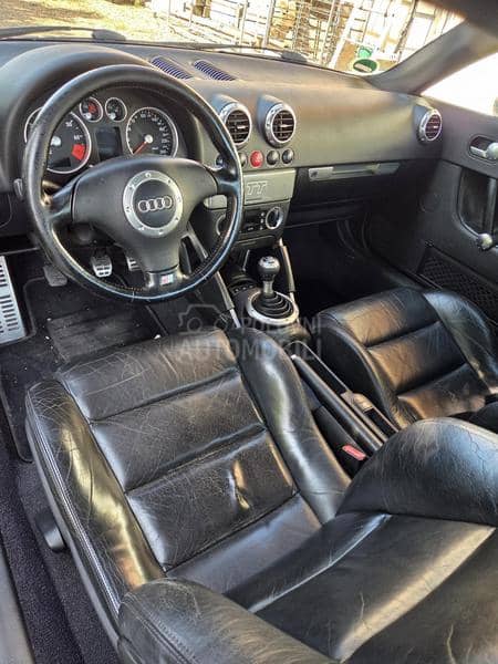 Delovi za Audi TT 1.8T 2002. god.