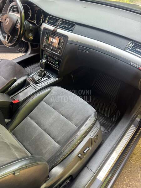 Škoda Superb 2.0DSG/ŠIBER/F-ULL