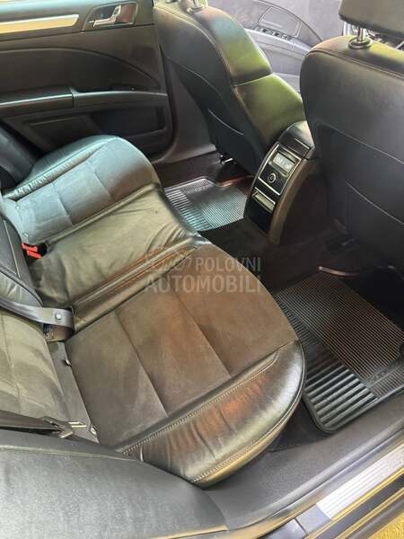 Škoda Superb 2.0DSG/ŠIBER/F-ULL