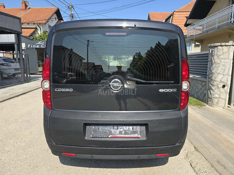 Opel Combo 1.3 mjt