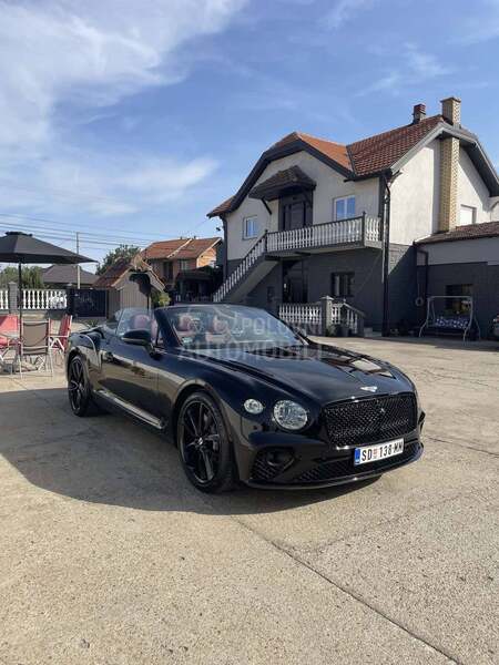 Bentley Continental Black Edition GT 4.0