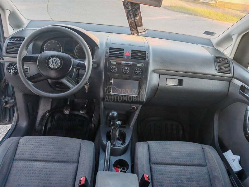 Volkswagen Touran 1.9 tdi
