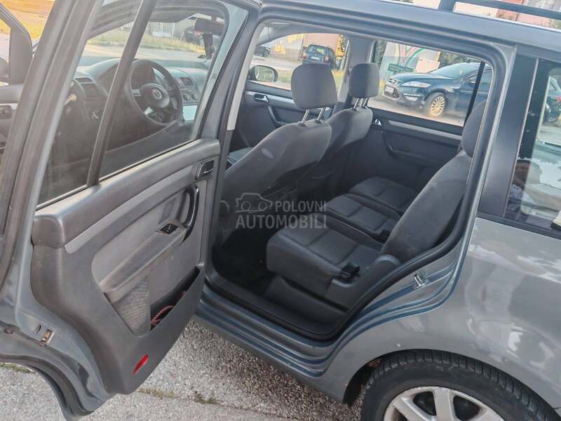 Volkswagen Touran 1.9 tdi