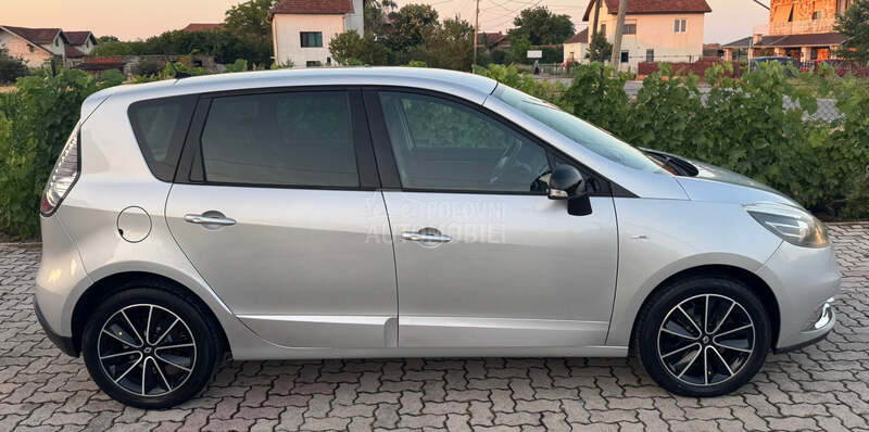 Renault Scenic 1.4 BOSE novo novo