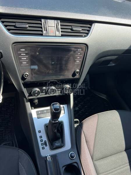 Škoda Octavia 1.5 gdi Metan DSG