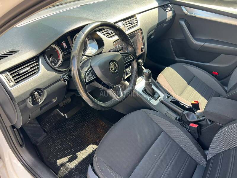 Škoda Octavia 1.5 gdi Metan DSG