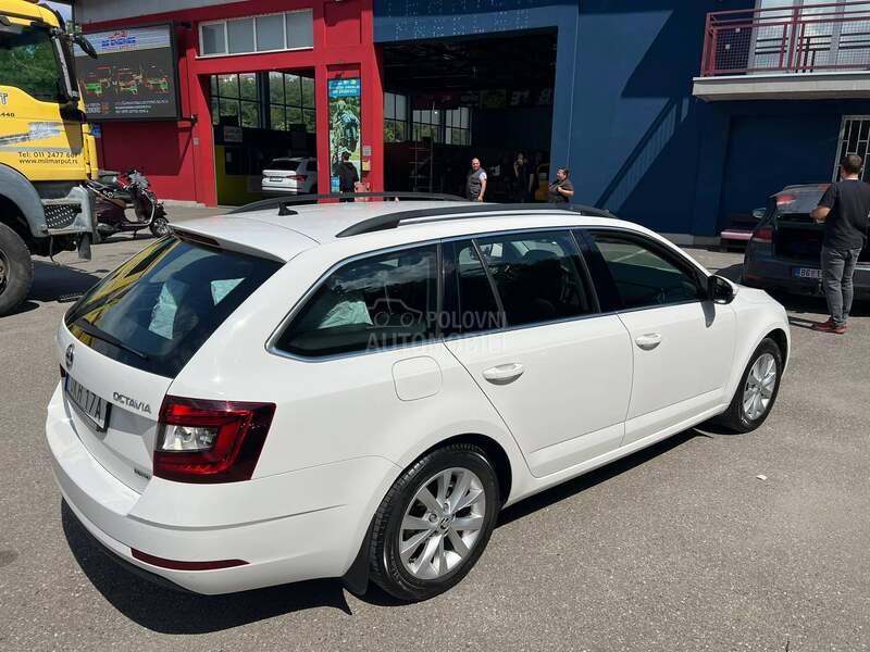 Škoda Octavia 1.5 gdi Metan DSG