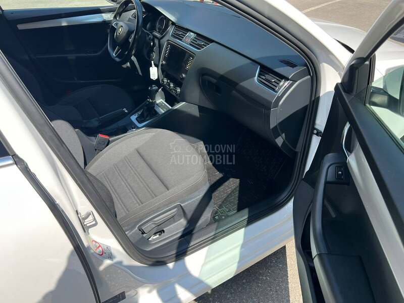 Škoda Octavia 1.5 gdi Metan DSG