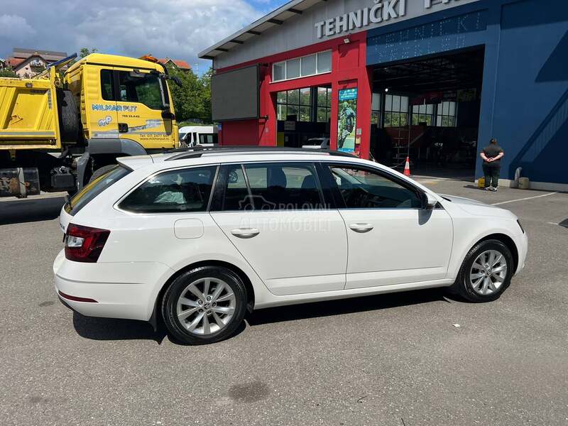 Škoda Octavia 1.5 gdi Metan DSG