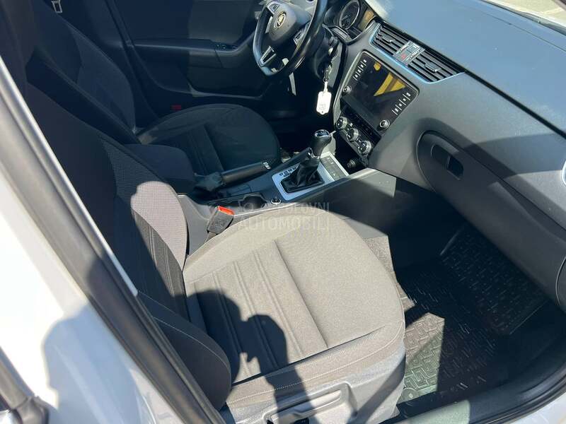 Škoda Octavia 1.5 gdi Metan DSG
