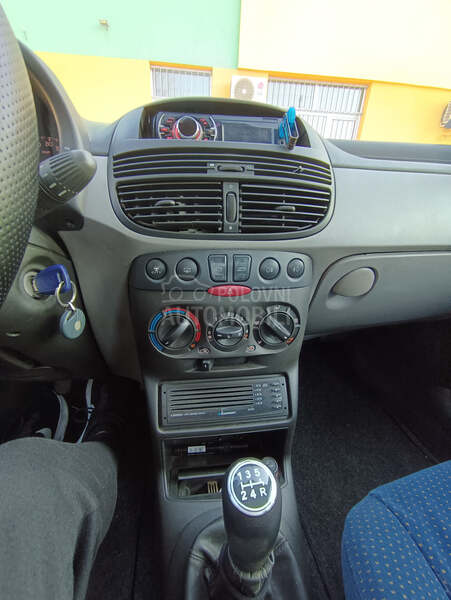 Fiat Punto HLX