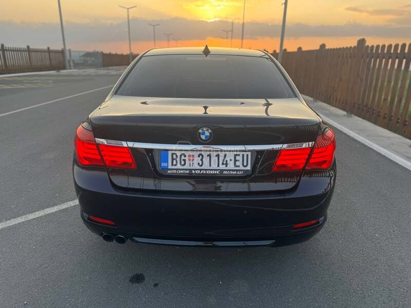 BMW 730 159000 T E K  R E G.