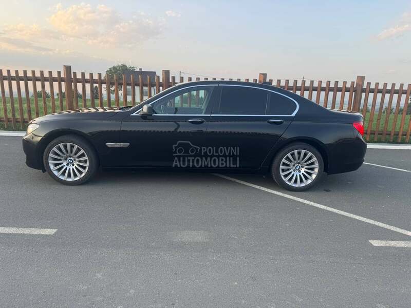 BMW 730 159000 T E K  R E G.