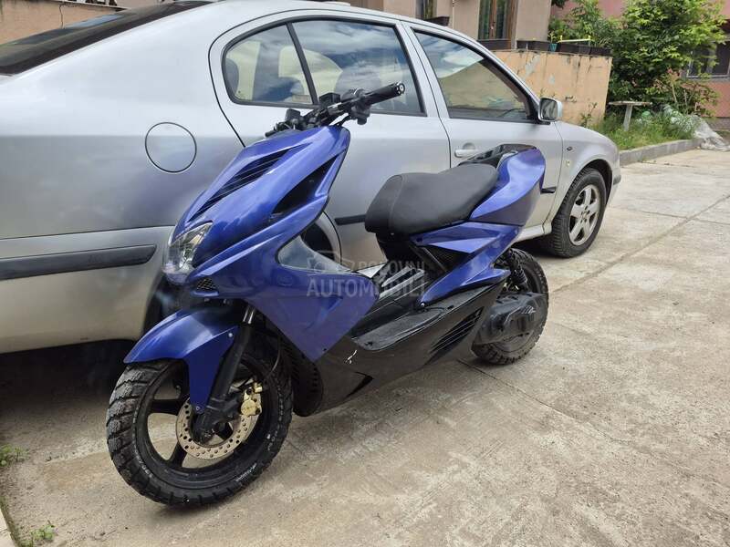 Yamaha aerox
