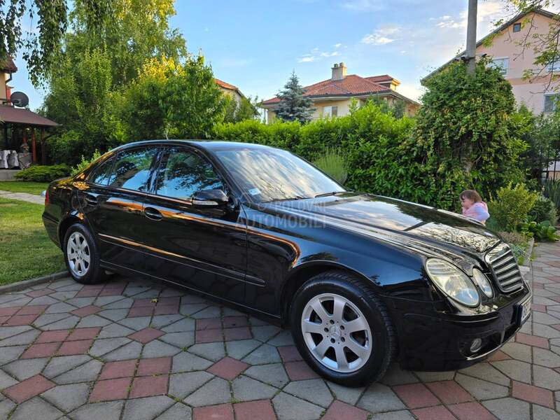 Mercedes Benz E 200 W211