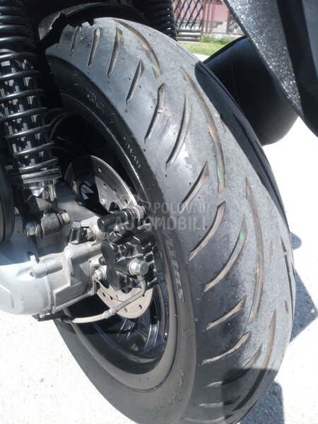 Piaggio Carnaby Cruiser 300ie