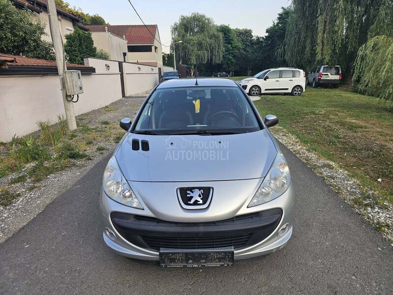 Peugeot 206 plus 