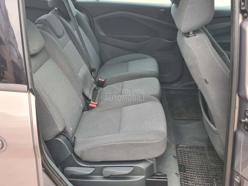 Ford Grand C-Max 1.6tdci NAAVIGACIJA
