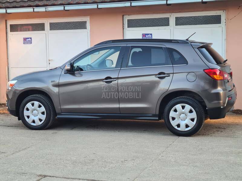 Mitsubishi ASX 1.8DI-D 4x4 PAANORAM
