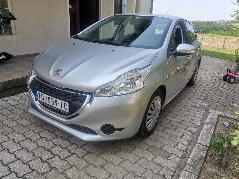 Peugeot 208 1.4hdi