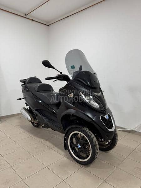 Piaggio mp3 sport B kategorija