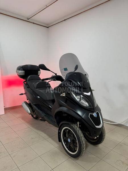 Piaggio mp3 sport B kategorija