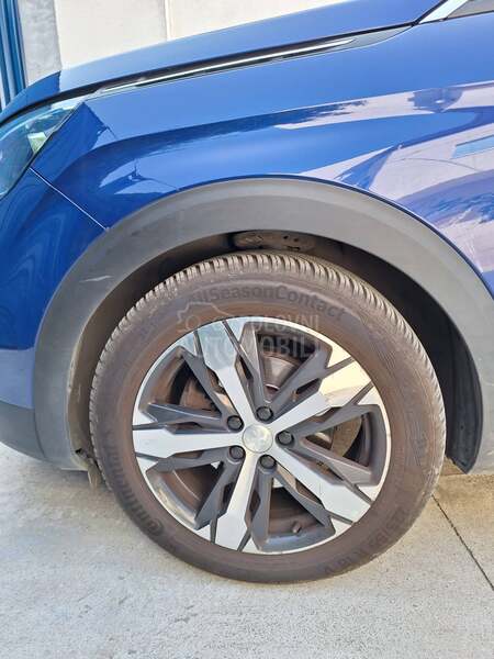 Peugeot 3008 1.5