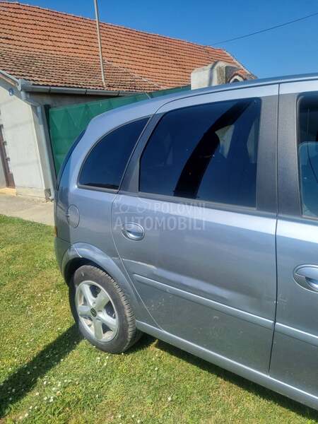 Opel Meriva 1.7 cdti