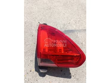 stop lampa leva unutrasnja za Peugeot 2008 od 2013. do 2016. god.