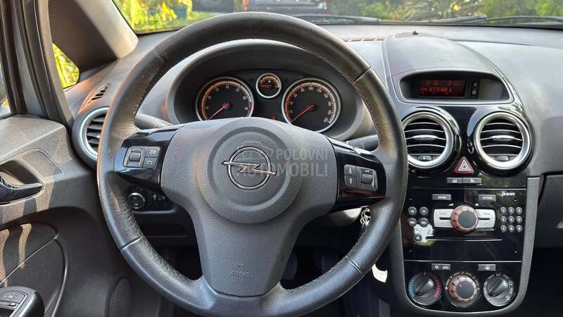 Opel Corsa D 1.2b vel. servis
