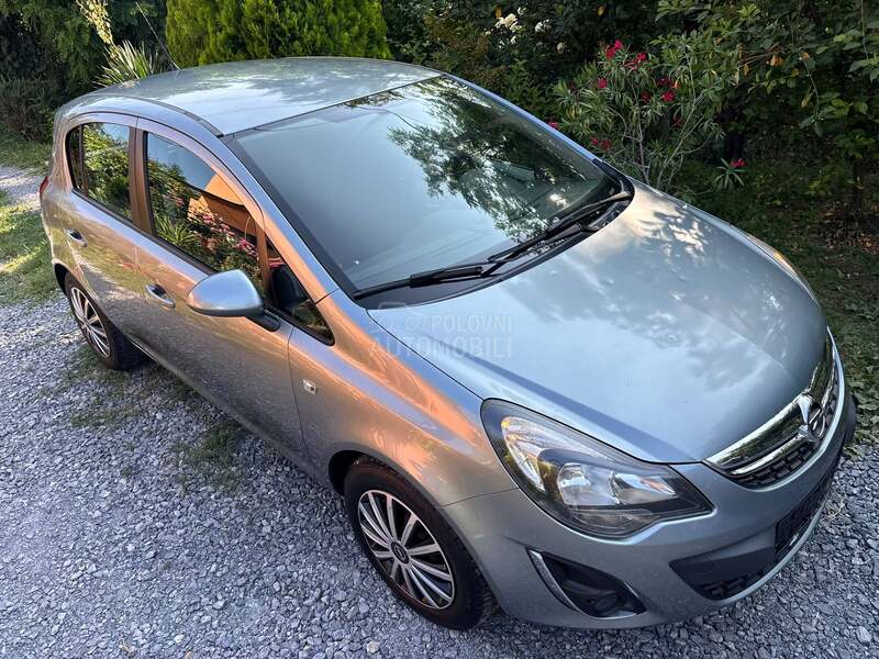 Opel Corsa D 1.2b vel. servis