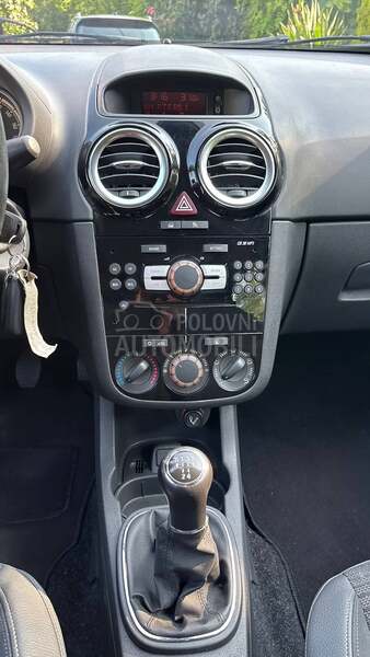 Opel Corsa D 1.2b vel. servis