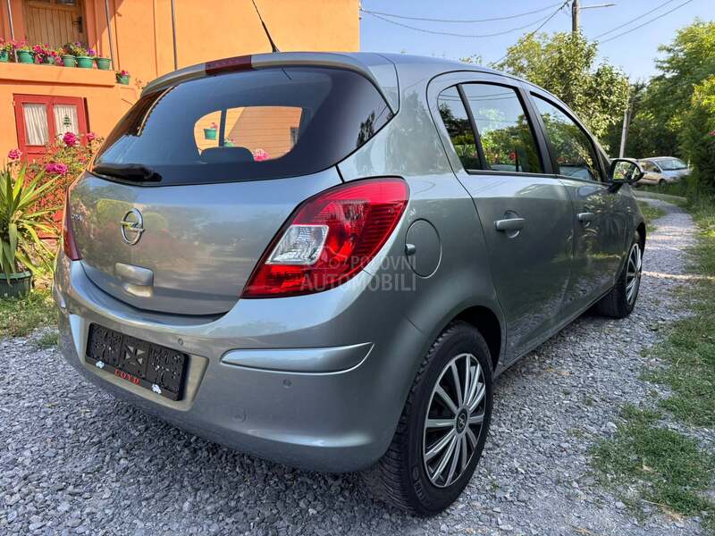 Opel Corsa D 1.2b vel. servis