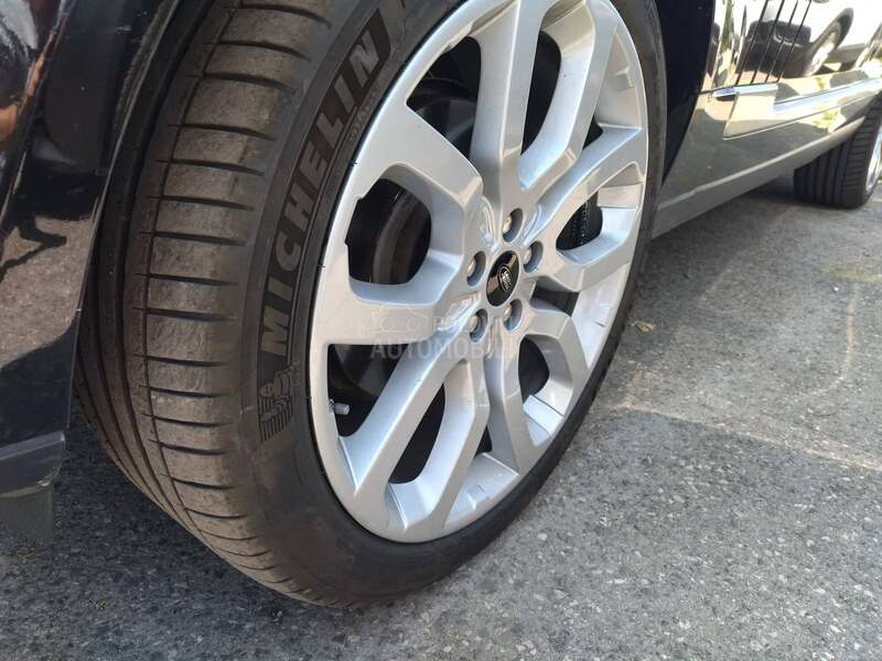 Land Rover Range Rover Vogue 3.0 TDV6