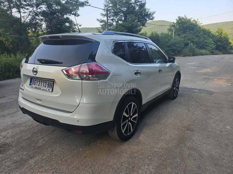 Nissan X-Trail TEKNA/360/PANO