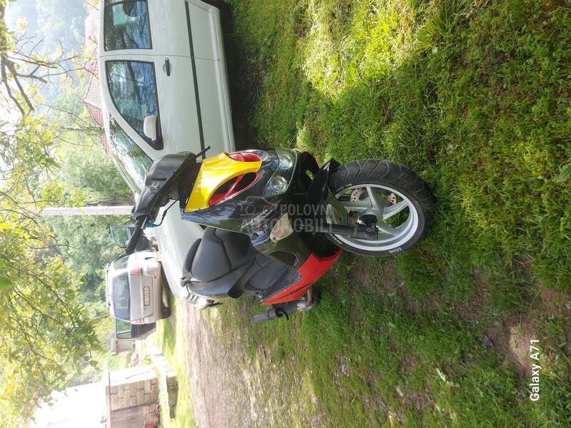 Aprilia sr50