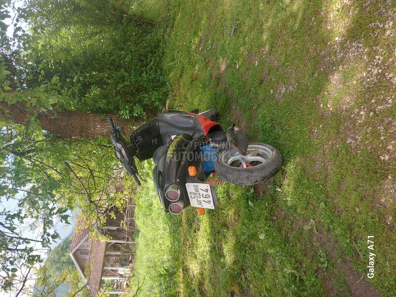 Aprilia sr50
