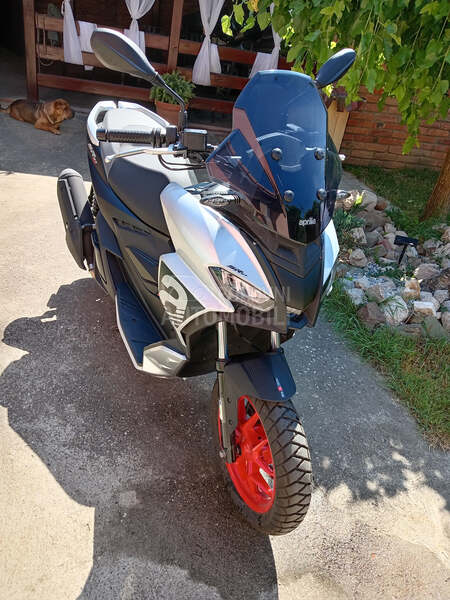 Aprilia Sr gt200