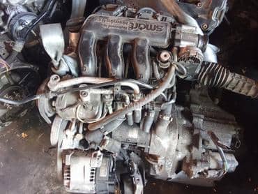 Motor i delovi motora 1,0 za Smart ForFour za 2005. god.