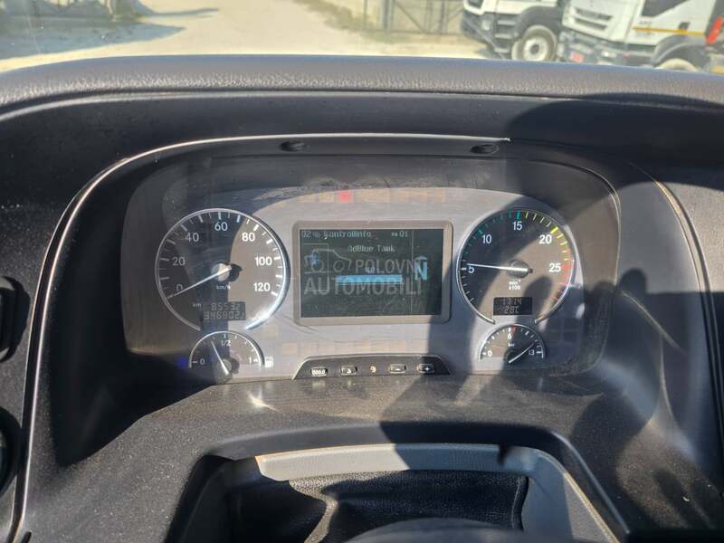 Mercedes Benz 3248