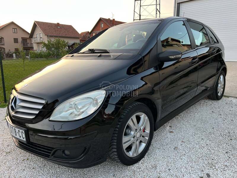 Mercedes Benz B 180 T0P