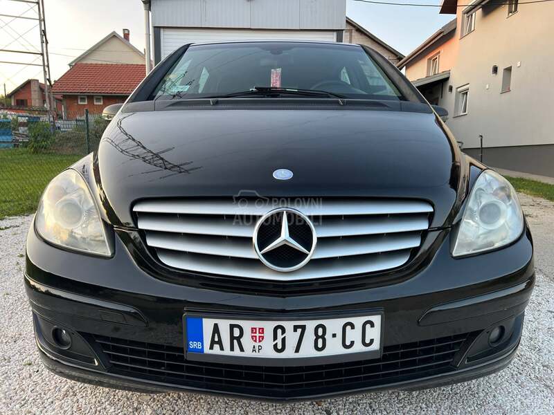 Mercedes Benz B 180 T0P