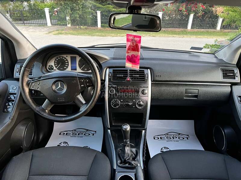 Mercedes Benz B 180 T0P