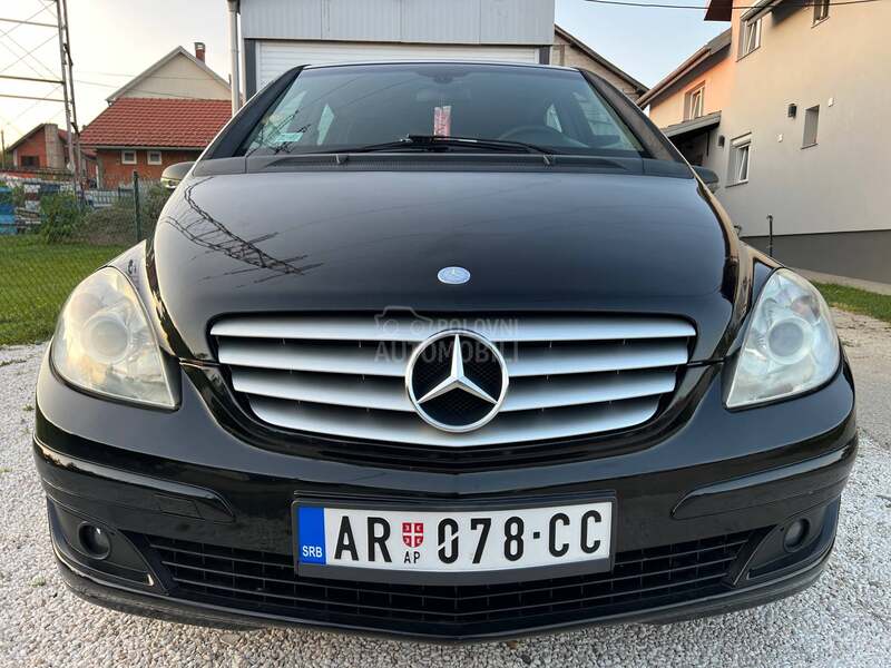 Mercedes Benz B 180 T0P