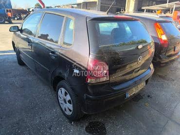 Daska u gepeku za Volkswagen Polo od 2005. do 2009. god.