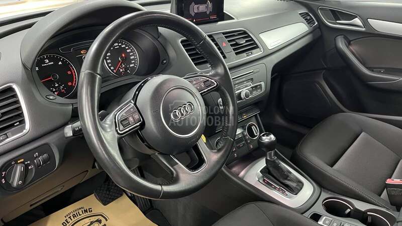 Audi Q3 2.0td 4x4 LED/NAV