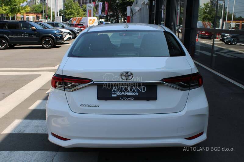 Toyota Corolla 1.5 Luna