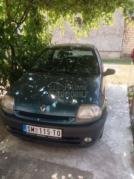 Renault Clio 1.2 8V RT