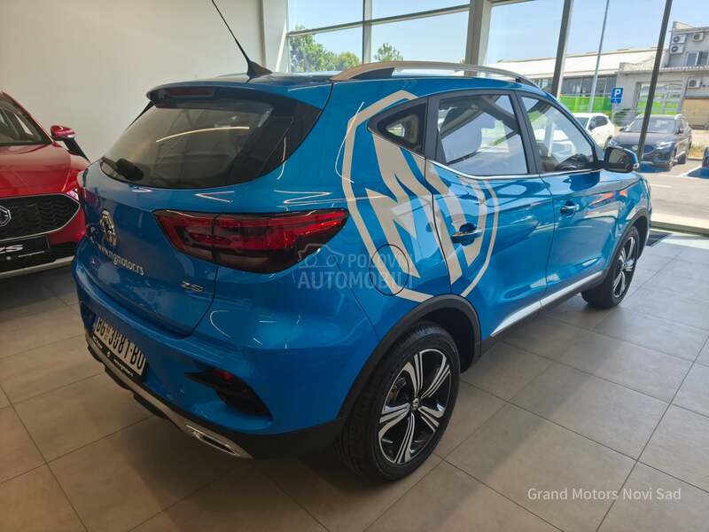 MG ZS 1.5 106hp DEMO