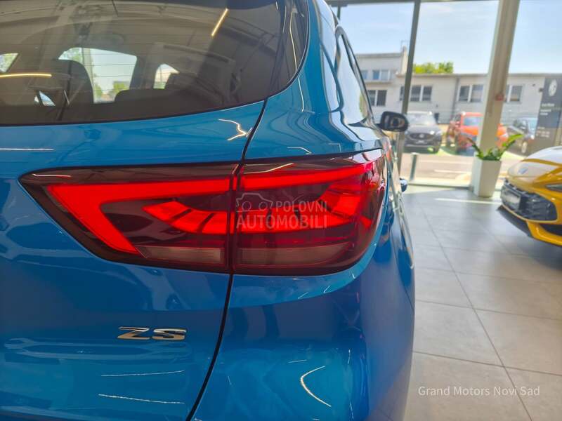 MG ZS 1.5 106hp DEMO